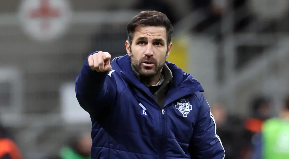 Fabregas so sánh môi trường ở Como với Arsenal